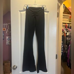 Aerie offline front scrunch high waisted flared leggings, black, women’s medium